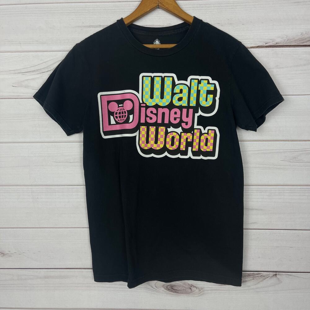 Walt Disney World Black T-shirt Size Small Unisex